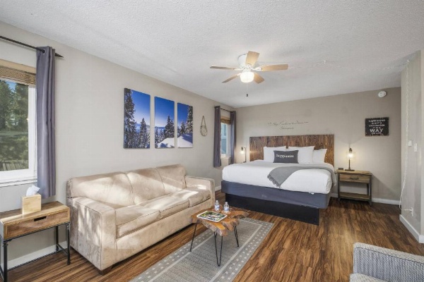 Resthaven Tahoe image 10