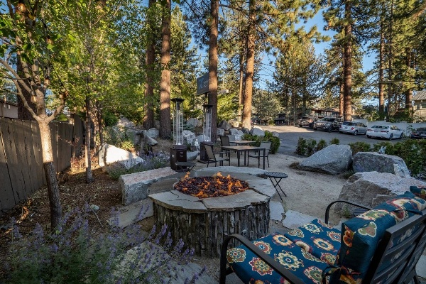 Resthaven Tahoe image 2